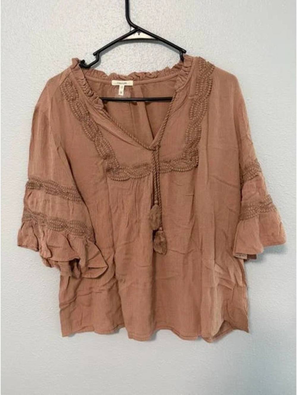 #6150 Maurices Tan Ruffle Sleeve Blouse Size M